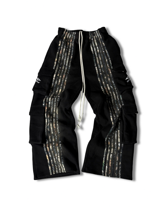 Archive Hunter Cargo Stripe Sweatpants – Camo Black