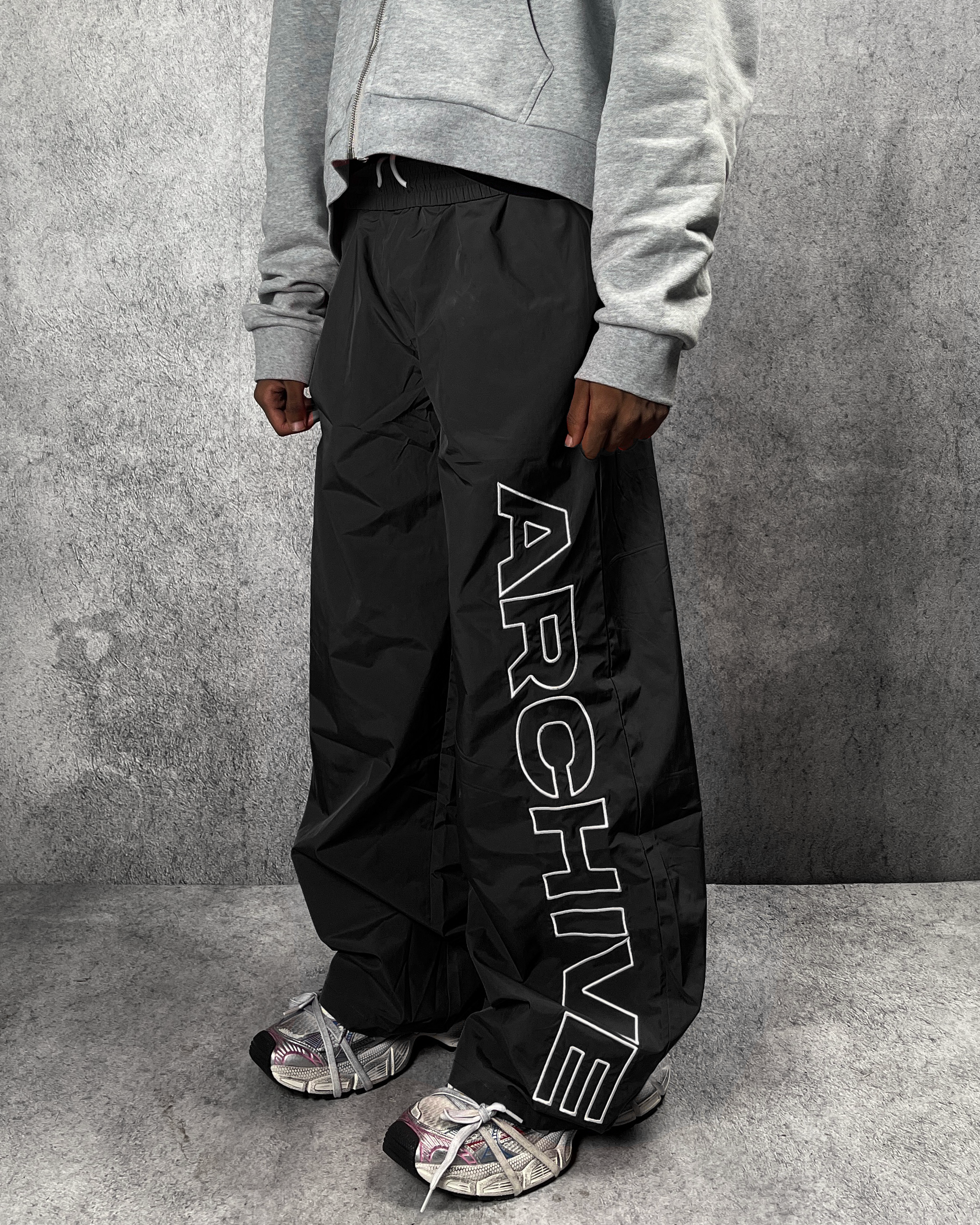 ARCHIVE 'STATEMENT' NYLON PANTS - BLACK